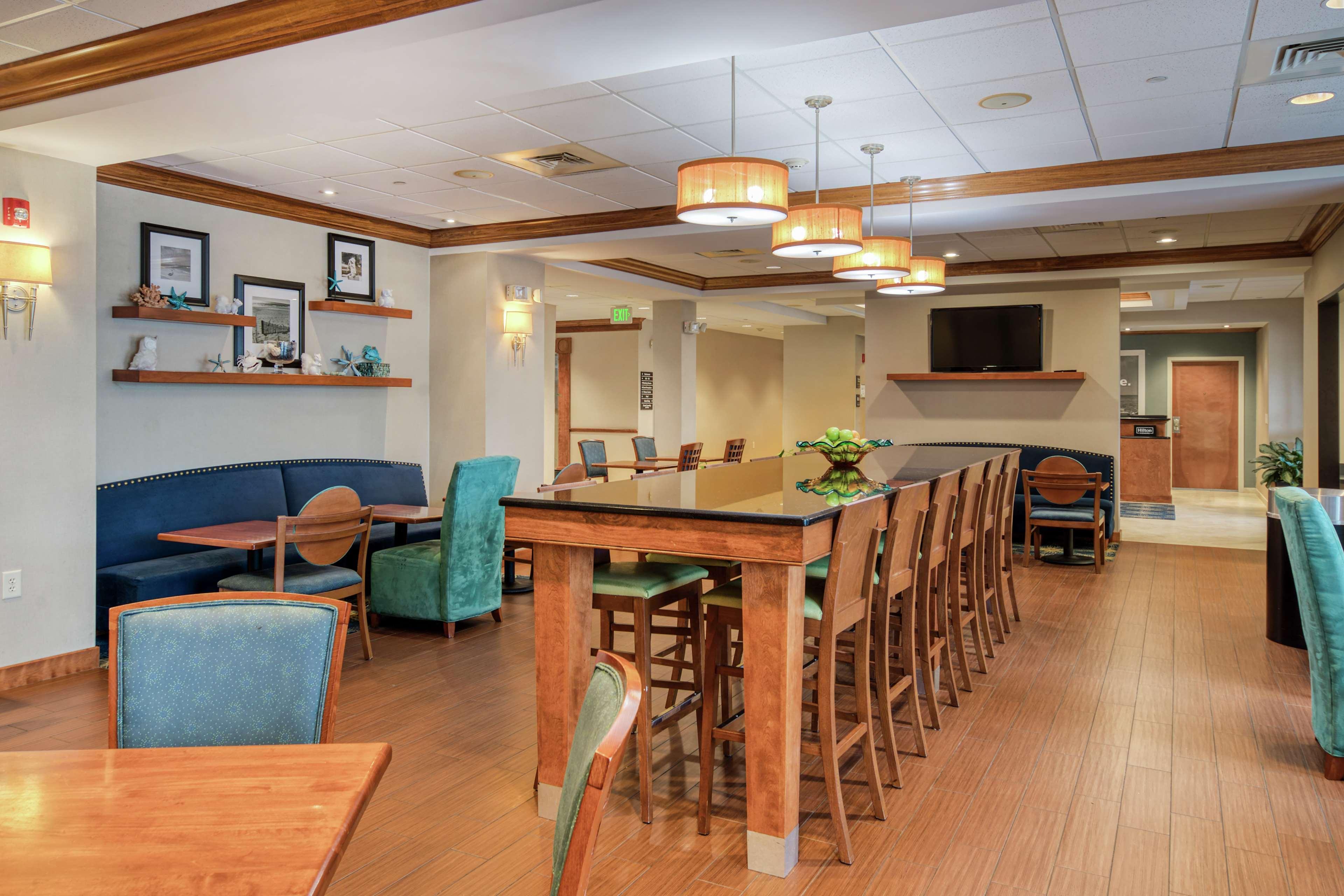 Hampton Inn Wilmington University Area Exterior photo