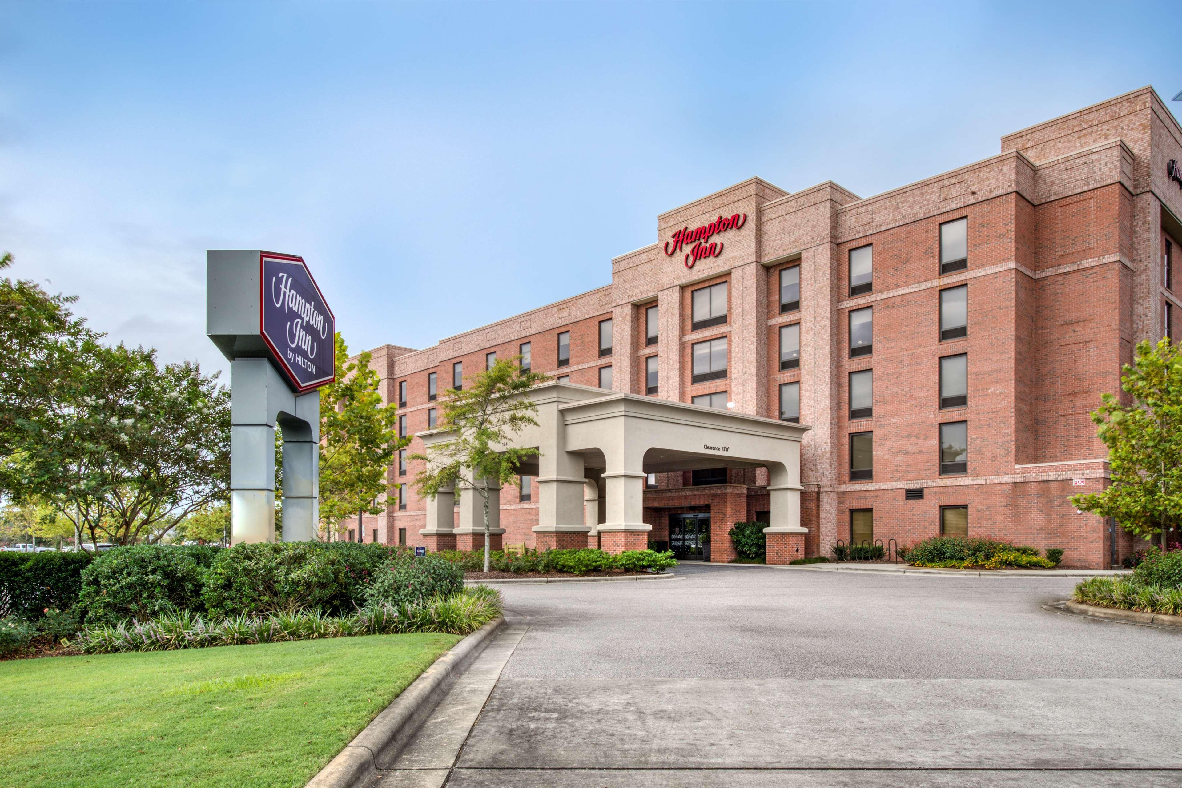 Hampton Inn Wilmington University Area Exterior photo