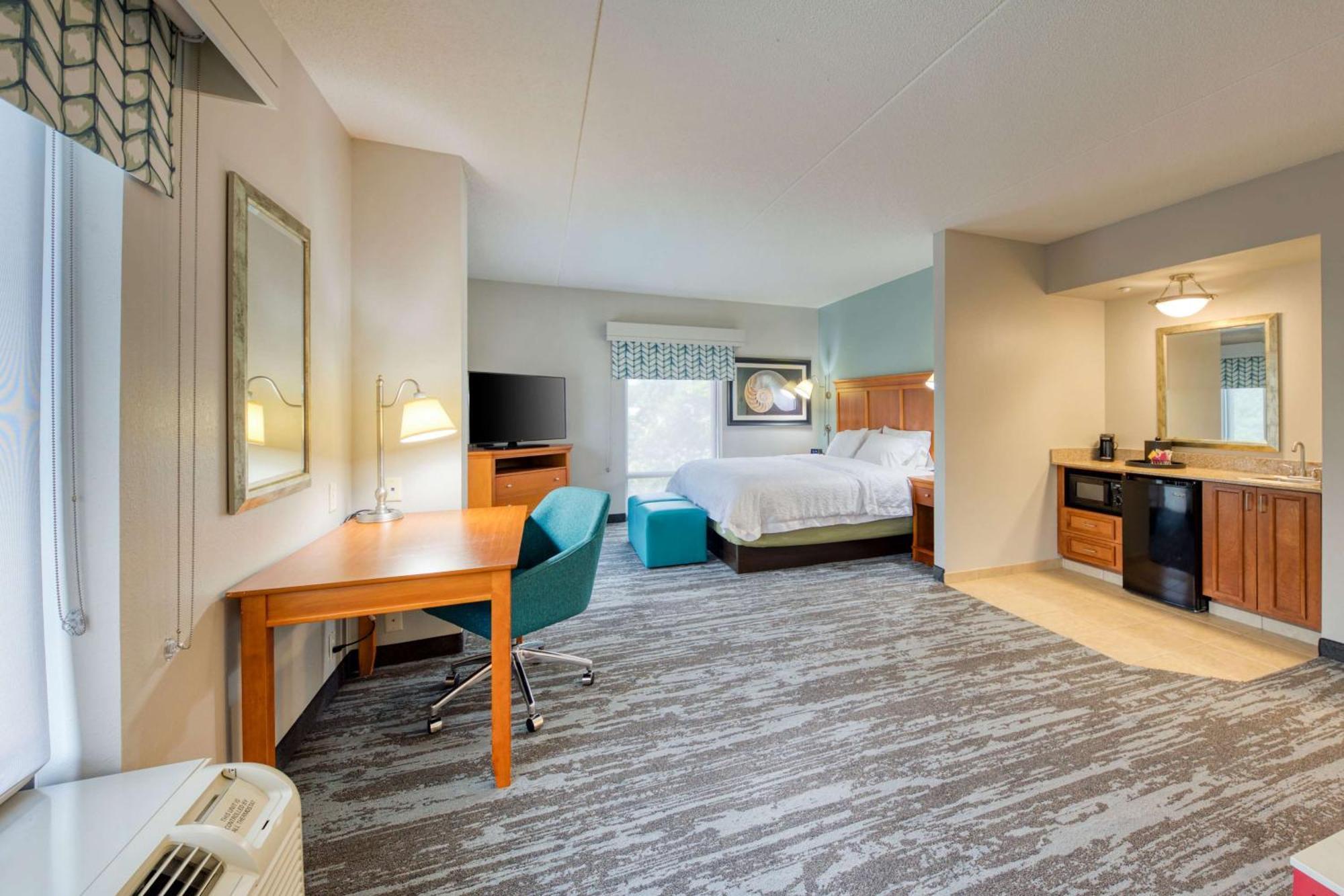 Hampton Inn Wilmington University Area Exterior photo