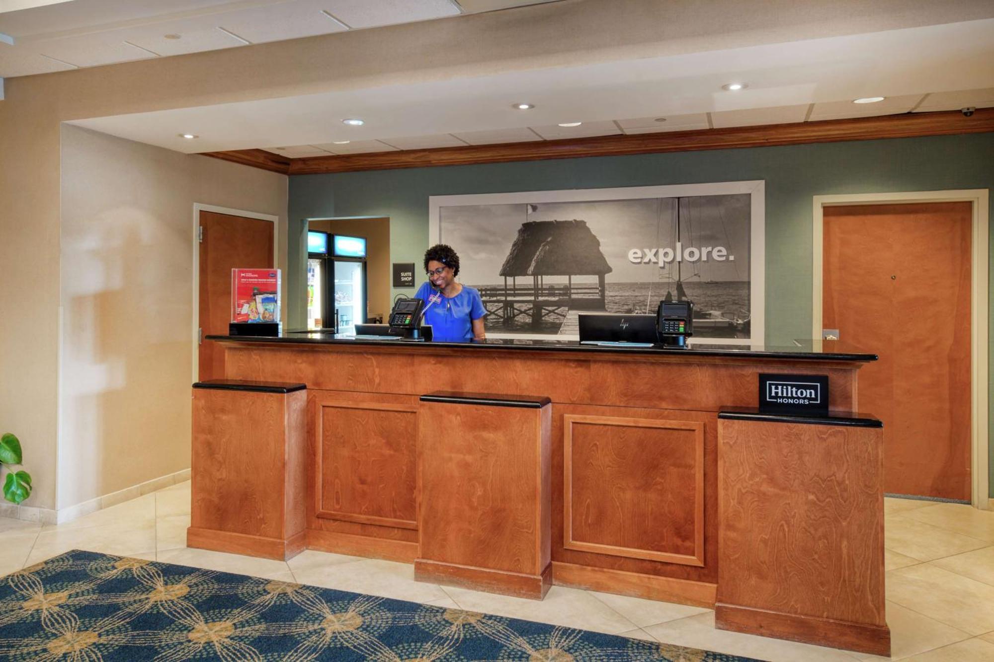 Hampton Inn Wilmington University Area Exterior photo