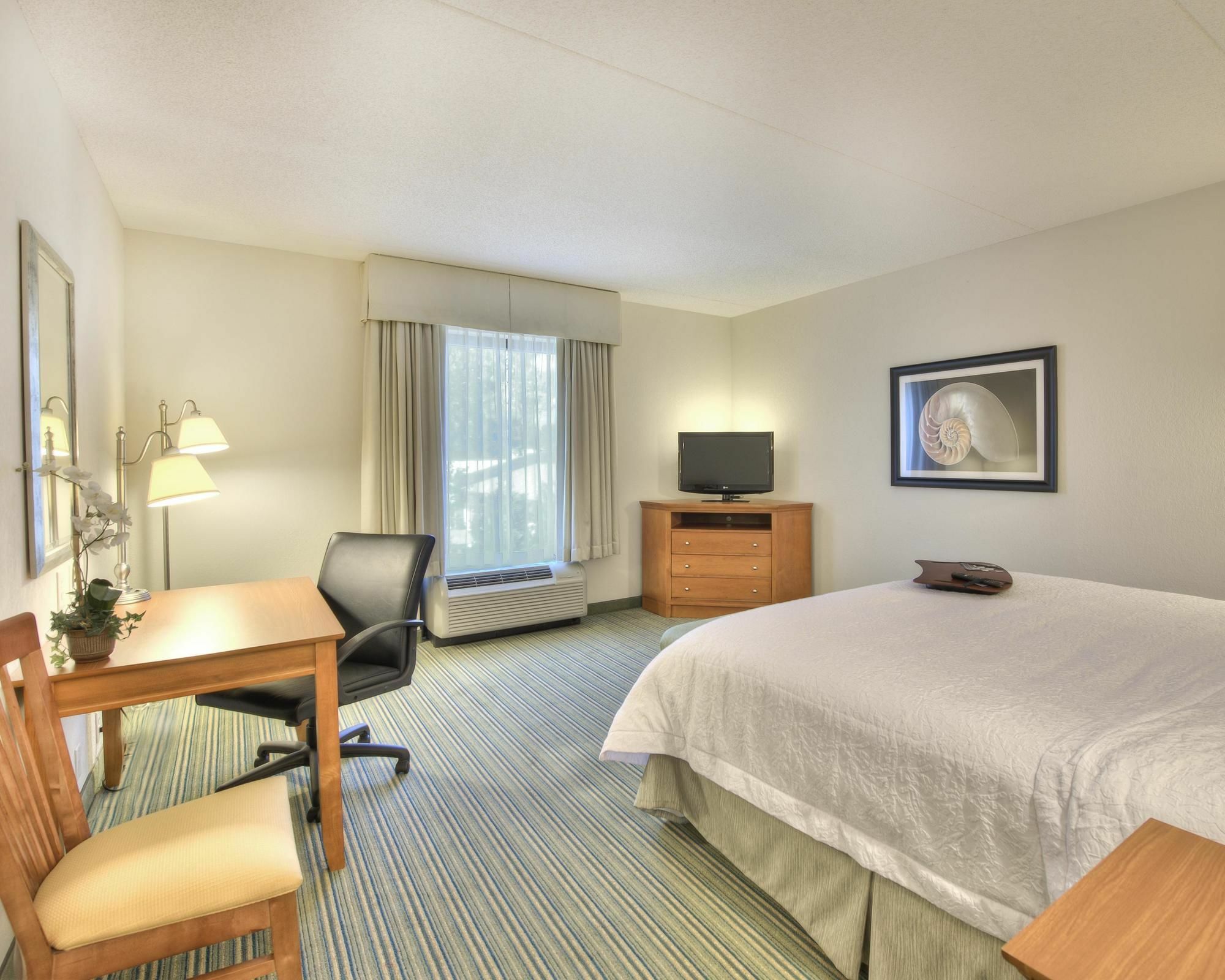 Hampton Inn Wilmington University Area Exterior photo
