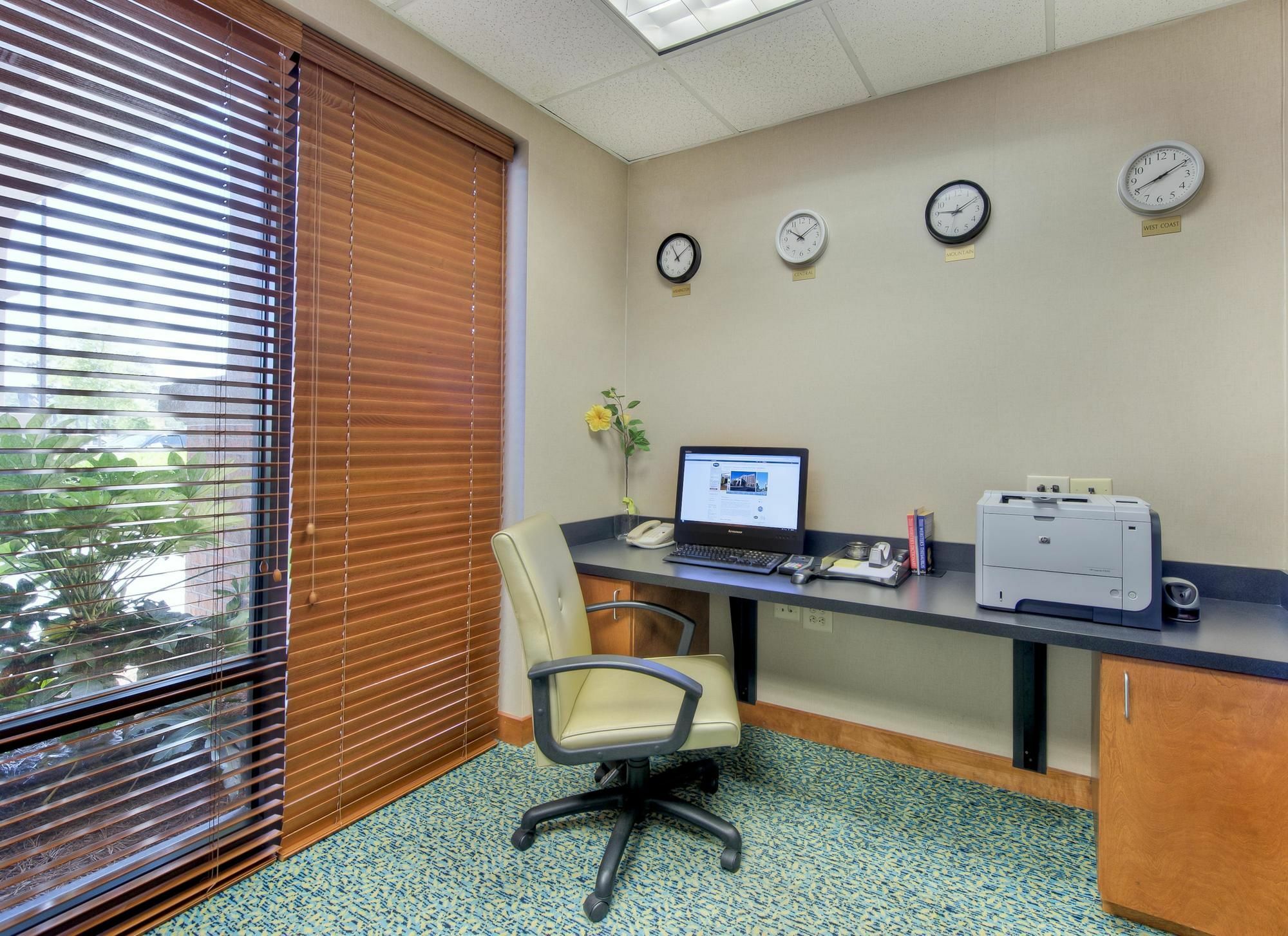 Hampton Inn Wilmington University Area Exterior photo